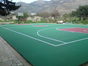 Construction of acrylic outdoor flooring on rubber roll 4mm