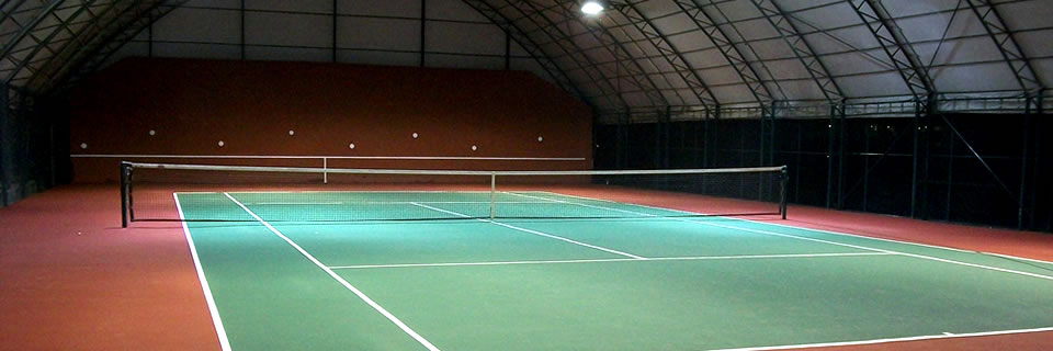 Indoor tennis court with acrylic materials